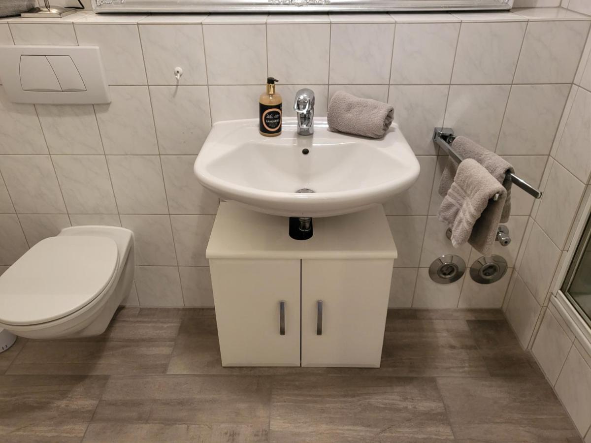 Ferienwohnung Deichglueck - Direkt Am Boehler Sandstrand Sankt Peter-Ording Exteriör bild